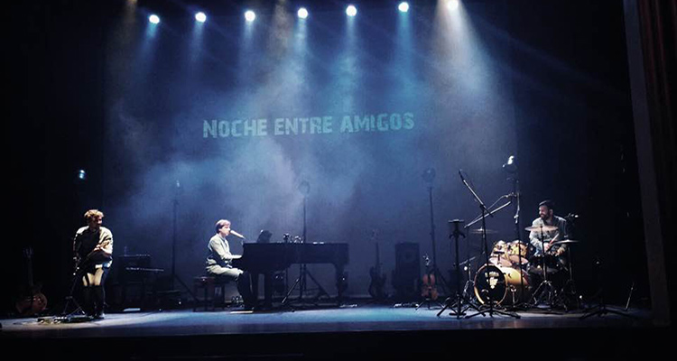nocheentreamigos